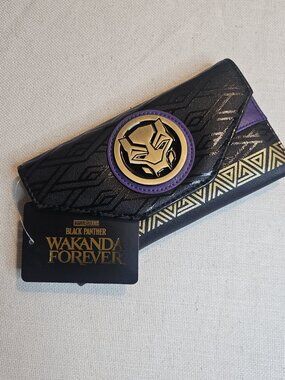 Marvel Black Panther Wakanda Forever Women's Bi-Fold Wallet